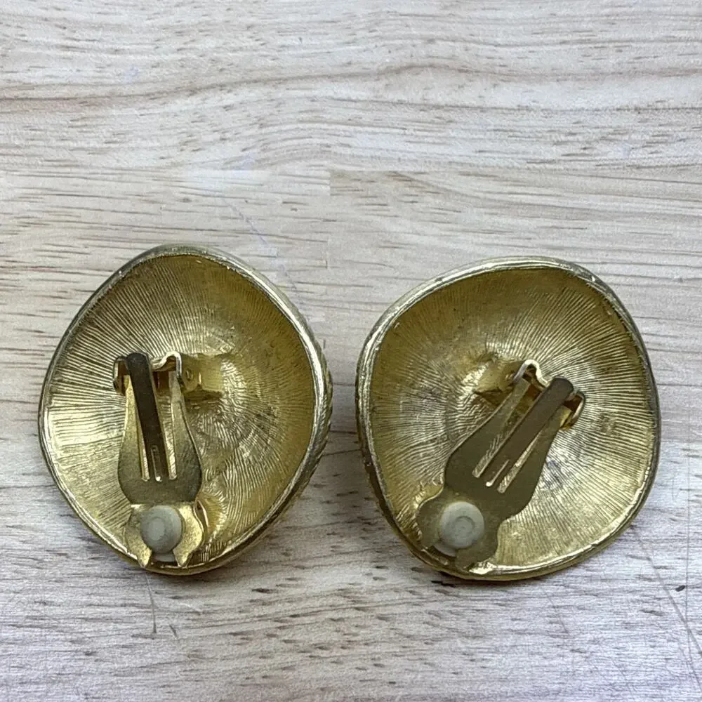 Vintage Stone Cabochon Chunky Gold Toned Clip On Earrings 1.25” Retro Colorful